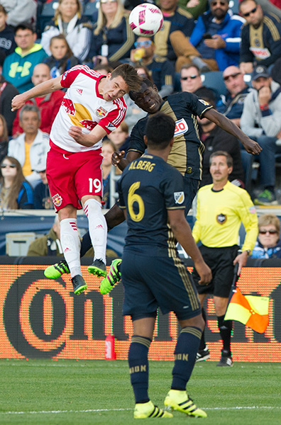 Photo by Earl Gardner