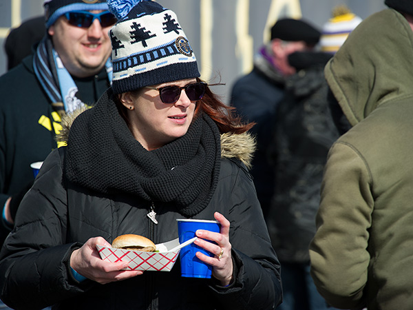 Photo by Earl Gardner