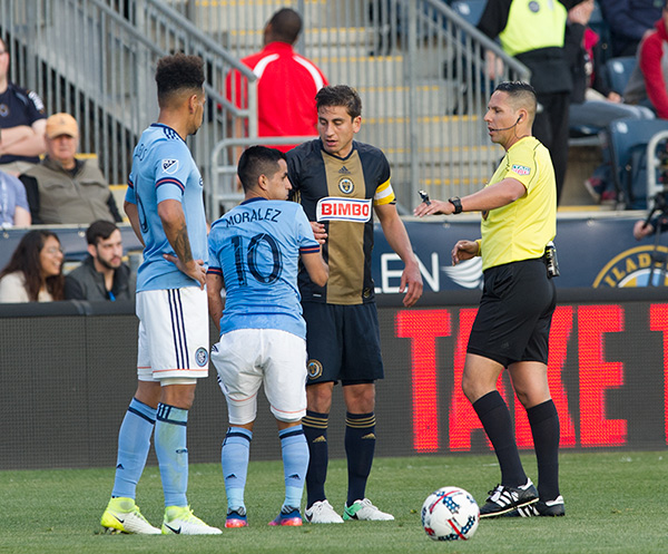 Photo by Earl Gardner