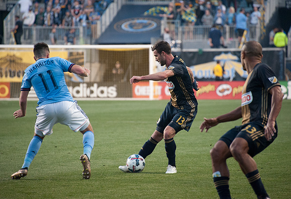 Photo by Earl Gardner