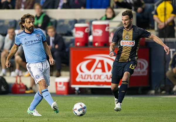 Photo by Earl Gardner