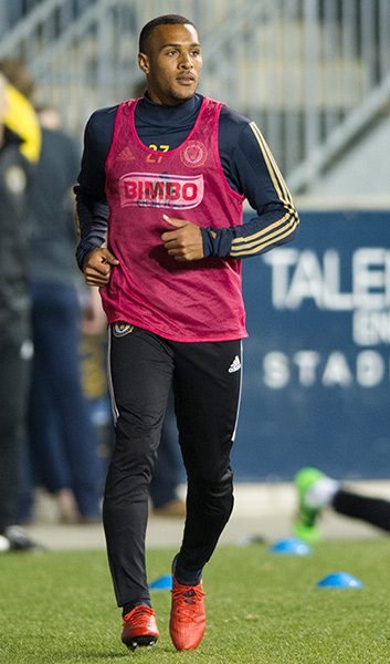 Photo by Earl Gardner