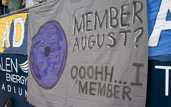 Photo by Earl Gardner