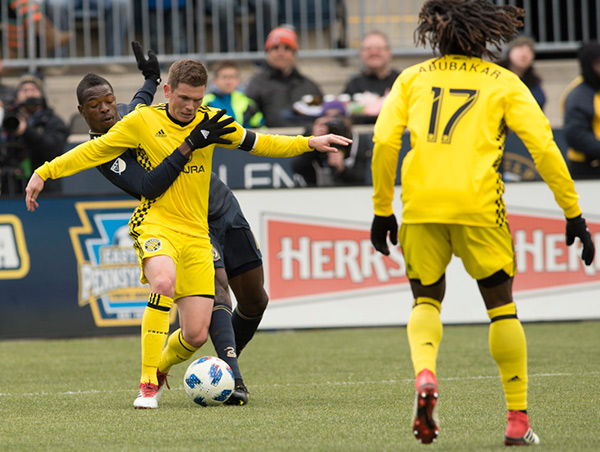 Photo by Earl Gardner