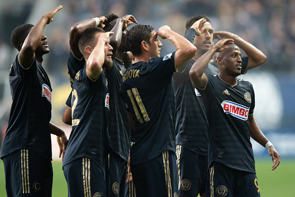 Photo by Earl Gardner